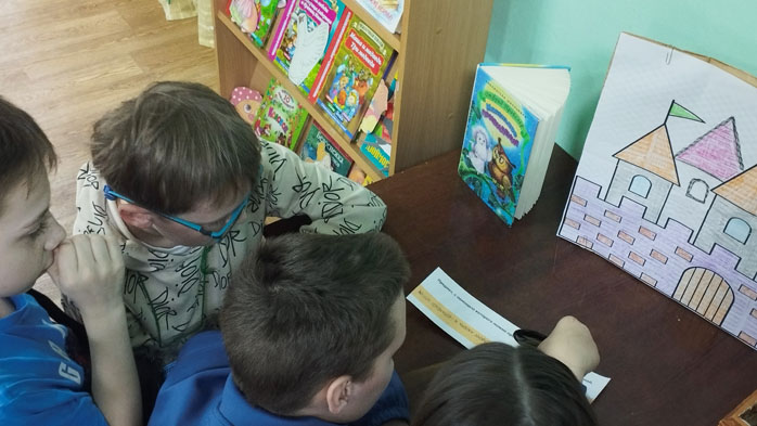 литературное знакомство