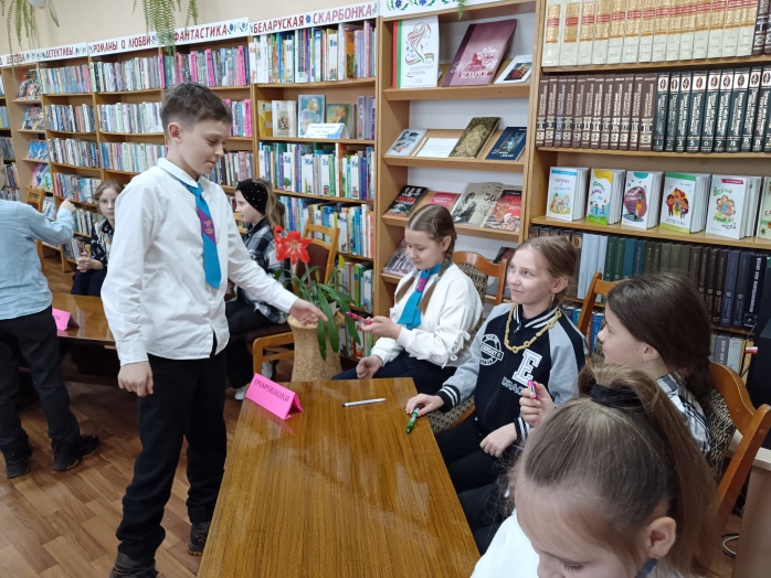 8марта
